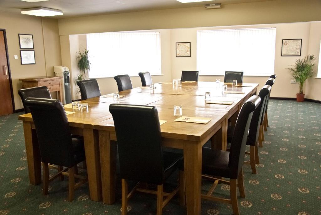Tricky'S Hotel Redruth Luaran gambar