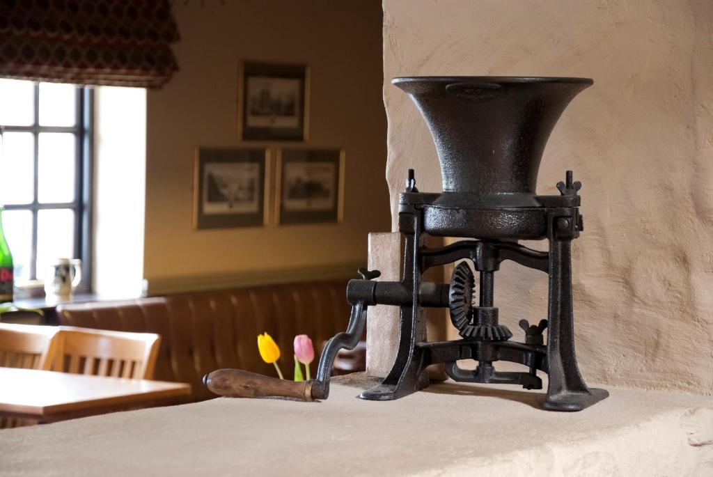 Tricky'S Hotel Redruth Luaran gambar