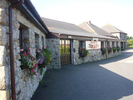 Tricky'S Hotel Redruth Luaran gambar